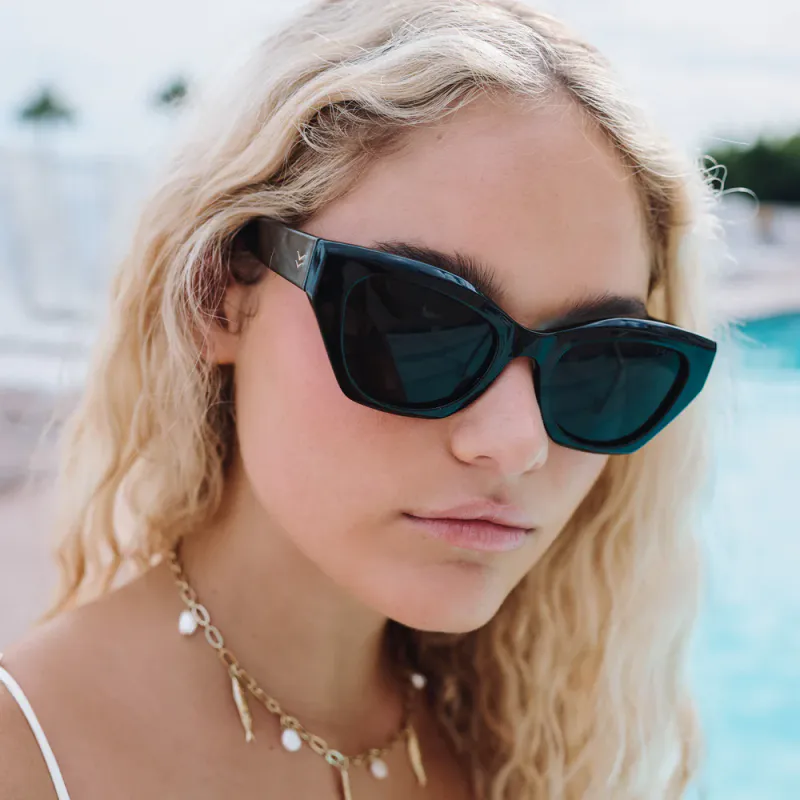 I-SEA Avery - Black/Smoke Polarized Solbriller